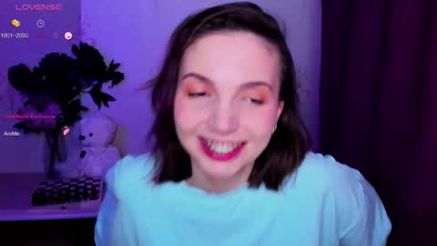 Hazel online show from 03.21.26