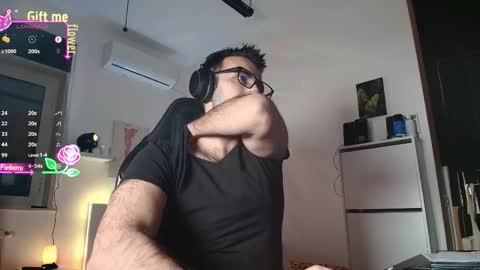 Snapshot of king7045 chatting on 12.14.25 king7045 online show from 12.14.25