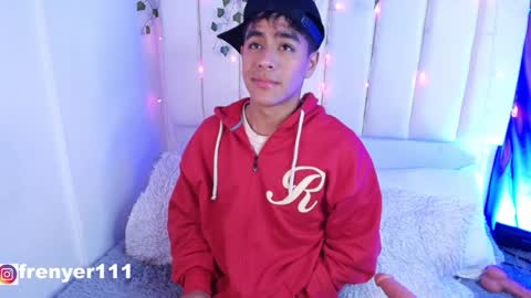 Snapshot of king_azahell chatting on 01.10.25 king  help me reach 100 likes online show from 01.10.25