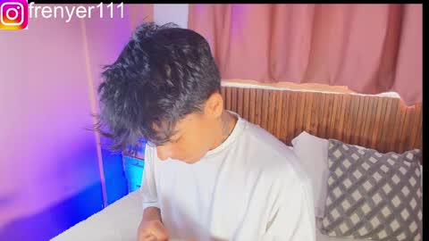 king  help me reach 100 likes online show from 04.12.26