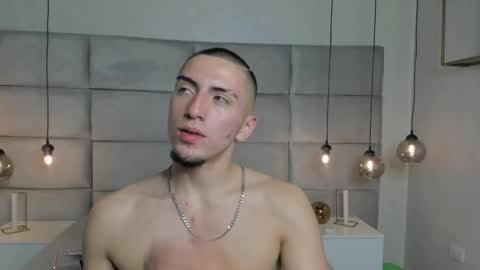 Snapshot of king_dante_ chatting on 12.29.24 King Dante online show from 12.29.24