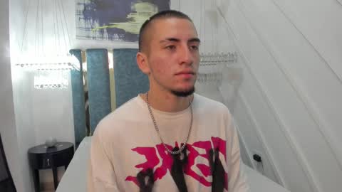 Snapshot of king_dante_ chatting on 01.08.25 King Dante online show from 01.08.25