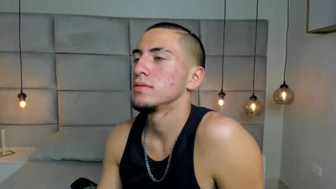 Snapshot of king_dante_ chatting on 01.10.25 King Dante online show from 01.10.25
