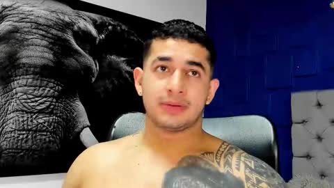 Snapshot of king_falconer chatting on 12.03.25 Angel Falconer online show from 12.03.25