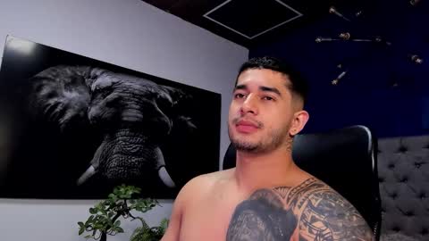 Snapshot of king_falconer chatting on 12.20.25 Angel Falconer online show from 12.20.25