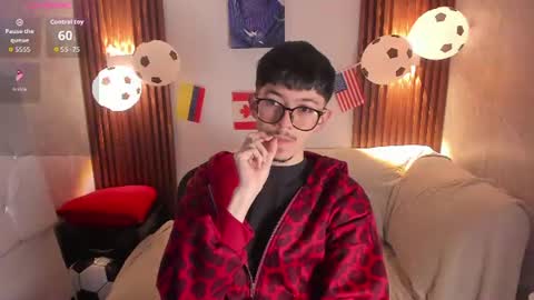 Snapshot of king_luxury1 chatting on 07.16.26 King online show from 07.16.26