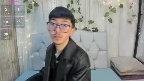 Snapshot of king_luxury1 chatting on 07.27.26 King online show from 07.27.26