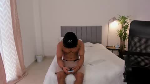 Snapshot of king_master77 chatting on 02.20.25 king_master77 online show from 02.20.25