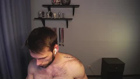 king_pong online show from 12.06.24