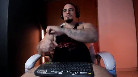 King Bear online show from 02.22.26