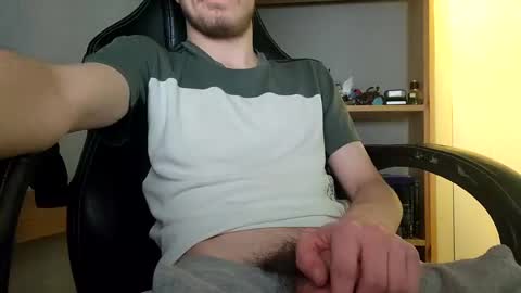Snapshot of kingcharlez_04 chatting on 02.20.25 kingcharlez_04 online show from 02.20.25