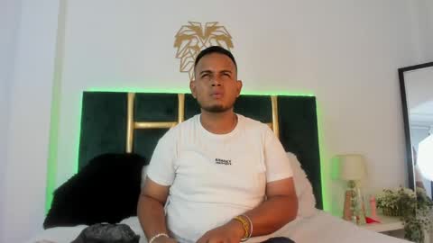 Snapshot of kingg_jay chatting on 05.26.26 kingg_jay online show from 05.26.26