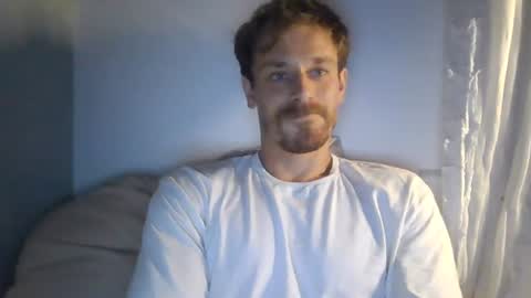 Snapshot of kingharold92 chatting on 06.16.26 kingharold92 online show from 06.16.26