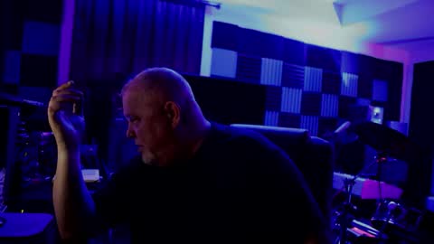 King James VIII online show from 02.16.26