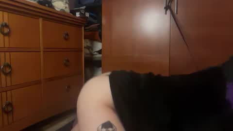 Snapshot of kingjesterlv chatting on 10.01.25 King Jesters online show from 10.01.25