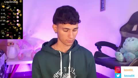  A L E X  online show from 10.04.25