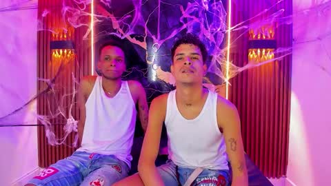 Snapshot of kings_and_secrets chatting on 11.02.25 kings_and_secrets online show from 11.02.25