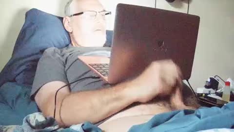 kingtongue10 online show from 10.01.25