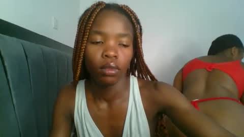 kinky_aria online show from 11.15.25