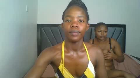 kinky_aria online show from 12.04.25