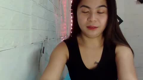 Snapshot of kinky_gurl69 chatting on 12.07.24 mary online show from 12.07.24