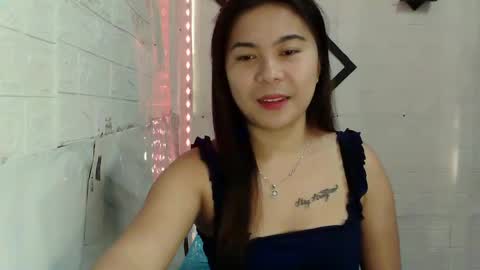 Snapshot of kinky_gurl69 chatting on 12.12.24 mary online show from 12.12.24