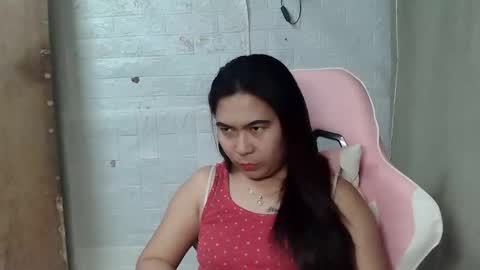 Snapshot of kinky_gurl69 chatting on 09.25.25 mary online show from 09.25.25