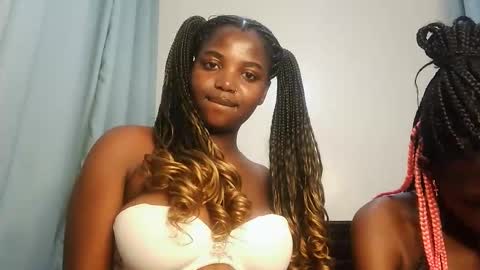 Lola online show from 11.08.25