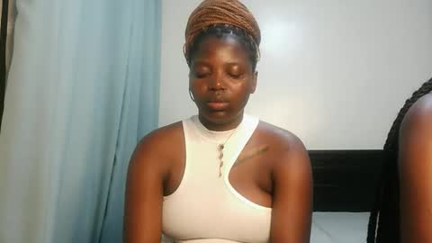 Lola online show from 01.12.26