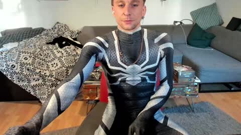 Snapshot of kinky_spidey chatting on 12.27.24 kinky_spidey online show from 12.27.24