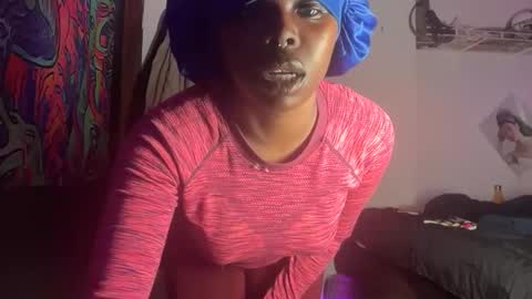 Snapshot of kinkycoupleinteracial chatting on 05.15.26 interracialfacial online show from 05.15.26