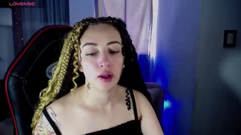  Sara  online show from 11.21.25