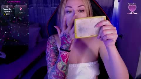  Sara  online show from 02.20.26