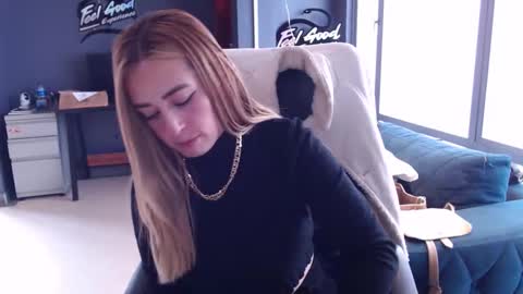  Sara  online show from 03.26.26