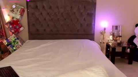 Jenny online show from 12.20.25