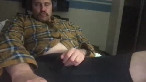 Snapshot of kinkyk87 chatting on 11.18.25 Kinkyk87 online show from 11.18.25