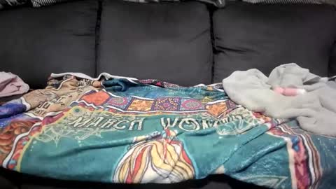 Kinky online show from 11.17.25