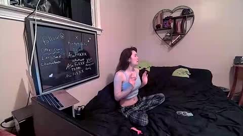 Snapshot of kinkykumiho chatting on 04.06.26 kinkykumiho online show from 04.06.26