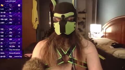 kinkywolf87 online show from 10.18.25