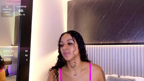  CALL ME KINSLEY  online show from 04.17.26