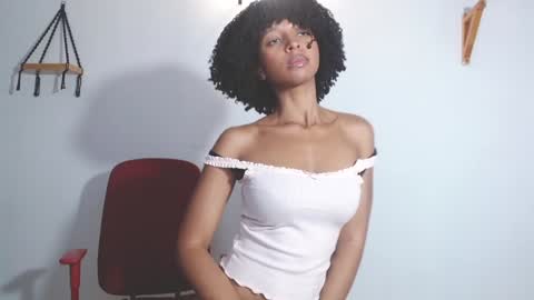 Snapshot of kintsugim chatting on 12.16.24 kintsugi online show from 12.16.24