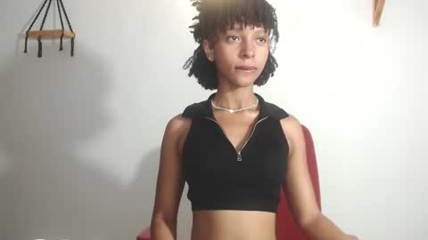 Snapshot of kintsugim chatting on 03.10.25 kintsugi online show from 03.10.25