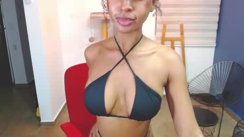 Snapshot of kintsugim chatting on 09.23.25 kintsugi online show from 09.23.25