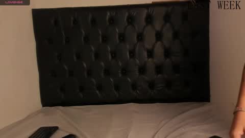 Snapshot of kiomi_san chatting on 02.26.25 kiomi_san online show from 02.26.25