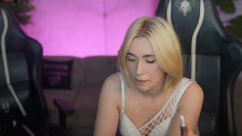 Sweet girls online show from 04.17.26