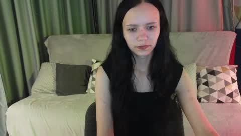 Snapshot of kira_bliss_ chatting on 07.23.26 kira_bliss_ online show from 07.23.26
