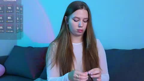 Snapshot of kira_briis chatting on 07.19.26 Kira Briis online show from 07.19.26