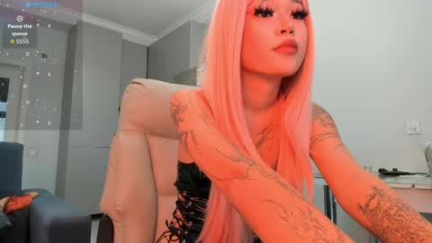 Kira online show from 04.06.26