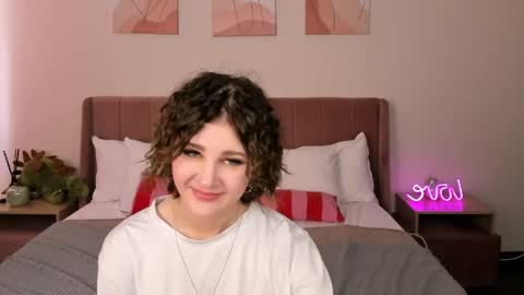 Kira online show from 05.18.26