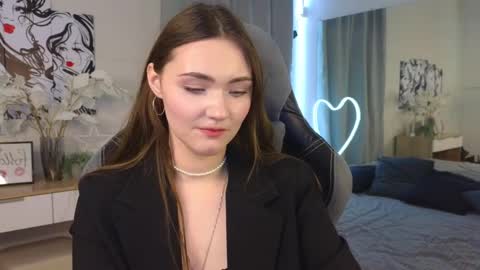 kira_jin online show from 03.04.25